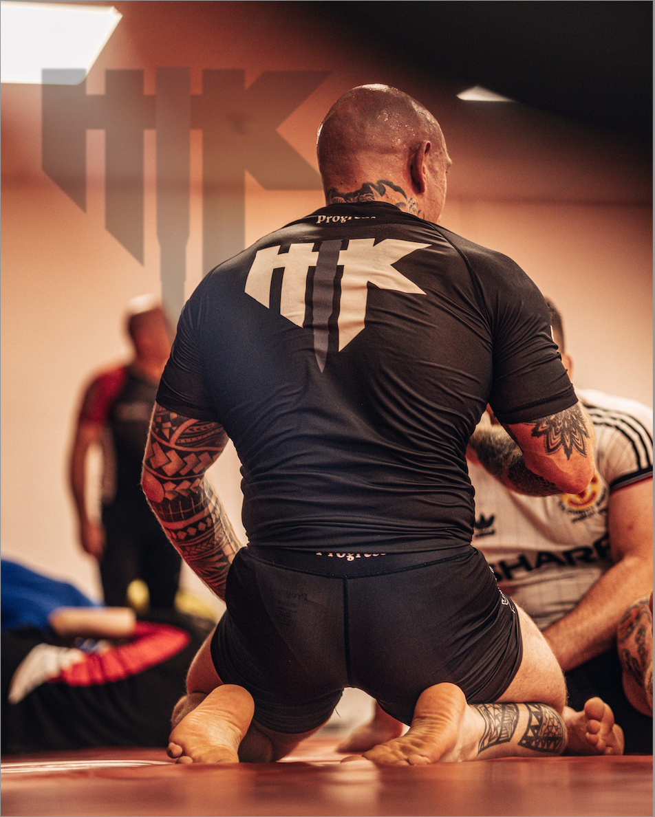 HTK Progress Rash Guard